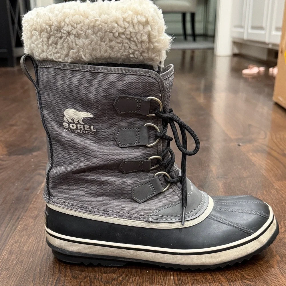 Sorel Winter Carnival Women’s Waterproof Boots